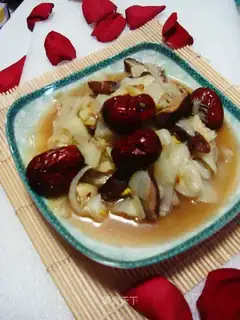 Red dates and cabbage