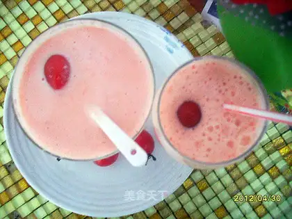 Tomato milkshake