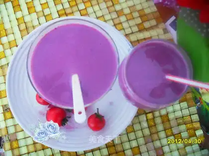 Purple potato milkshake