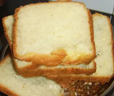 Fresh milk toast