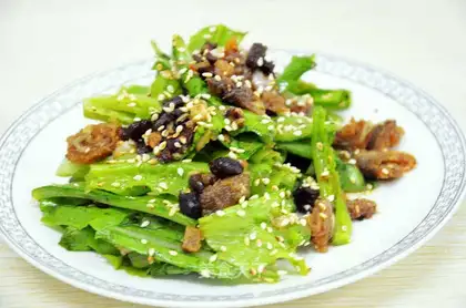 Black bean dace mixed with oil and wheat vegetables