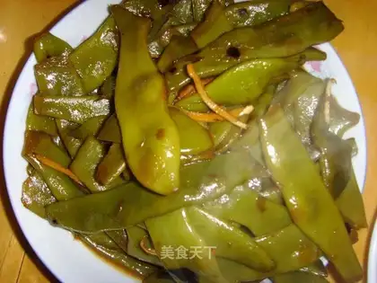 Stewed beans in Northeast China