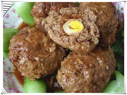 Longan meatballs