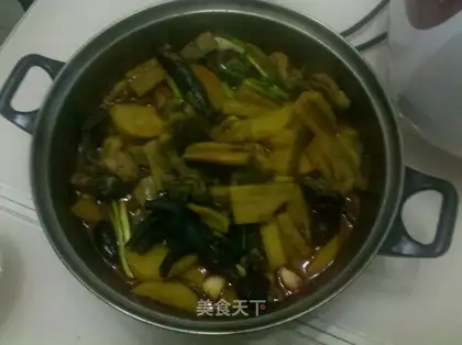 Braised potato chicken