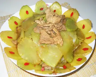stir-fried pork with lettuce