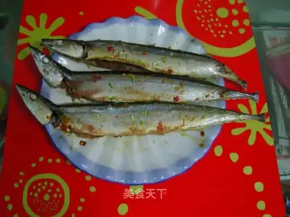 Spicy saury