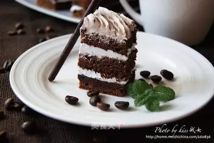 Cocoa sandwich cake