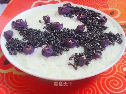 East-rising purple Qi