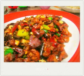 Diced rabbit with spicy pepper