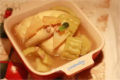 Pineapple and bitter gourd chicken soup