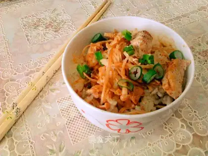 Curry chicken and mushroom rice