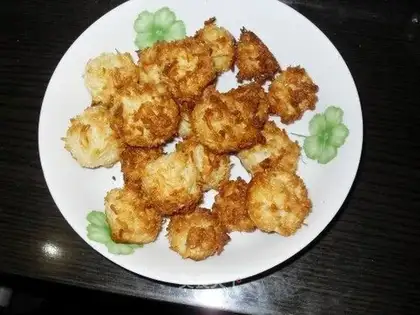 protein coconut balls