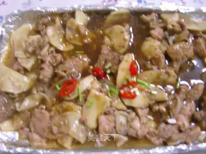 Sizzling plate apricot mushroom in oyster sauce