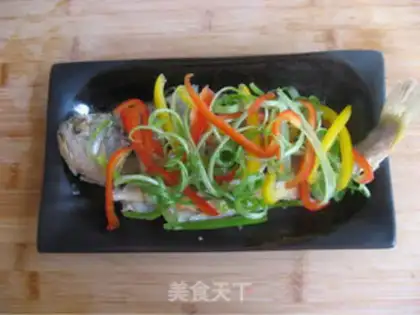 Make Steamed yellow croaker step 7