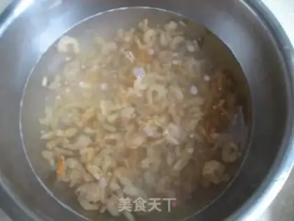 Make Vegetarian three delicacies dumplings step 1