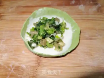 Make steamed dumplings with steamed cabbage step 3