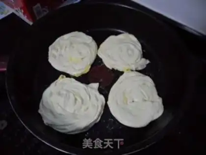 Make Durian scallion pancake step 7