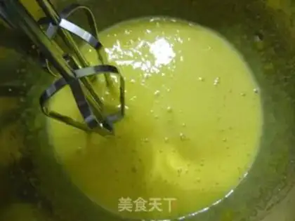 Make Giraffe cake roll step 1