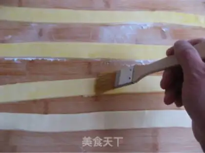 Make croissant crisp step 1