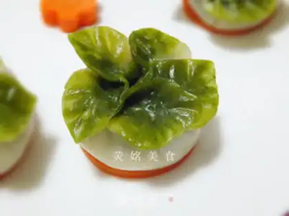 Make steamed dumplings with steamed cabbage step 11
