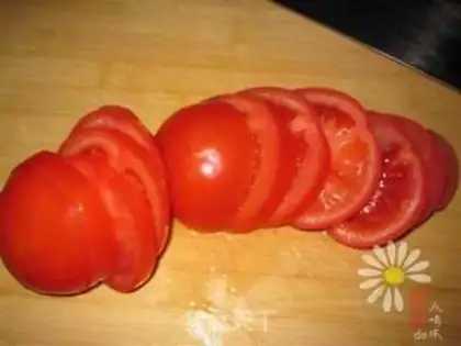 Make Tomato shrimp skin and egg soup step 0
