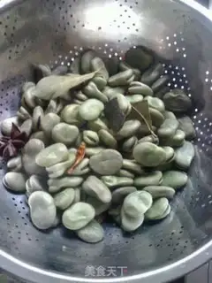 Make spiced broad bean step 3