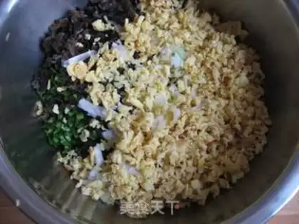 Make Vegetarian three delicacies dumplings step 9