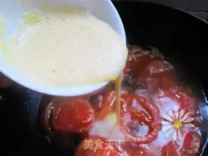 Make Tomato shrimp skin and egg soup step 6