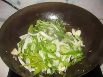 Make stir-fried shredded tomato step 3
