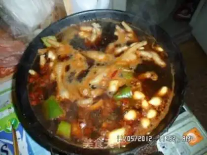 Make Pickled pepper sweet and sour chicken feet step 3