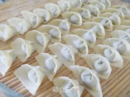 Make Mustard fresh meat wonton step 12