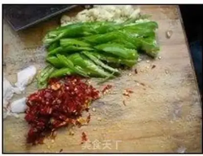 Make stir-fried pork with mushroom step 1