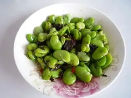 Make Olive vegetable mixed with broad beans step 5
