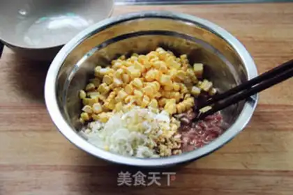 Make Pork, corn and mung bean cake step 6