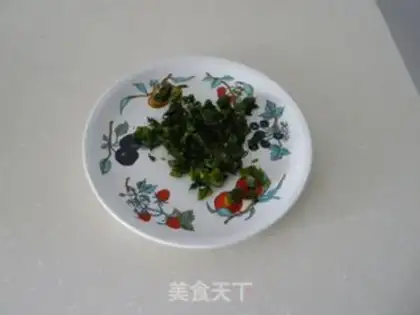 Make Toona sinensis mixed with tofu step 1