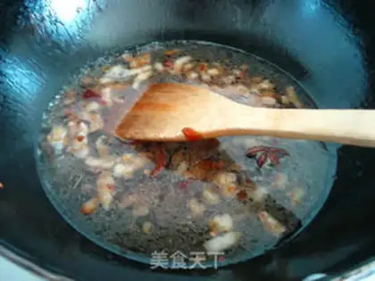 Make Noodles with diced pork and diced pork step 4