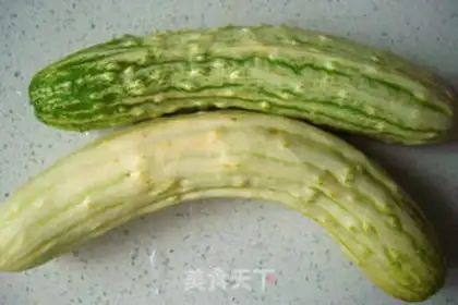 Make Black fungus fried cucumber step 1