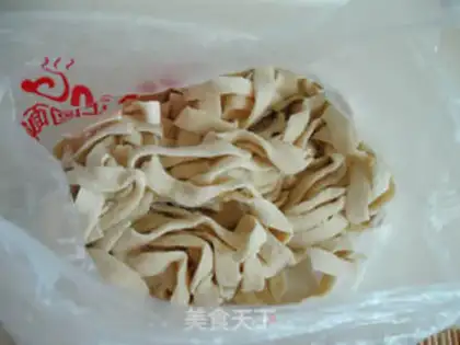 Make Noodles with diced pork and diced pork step 6
