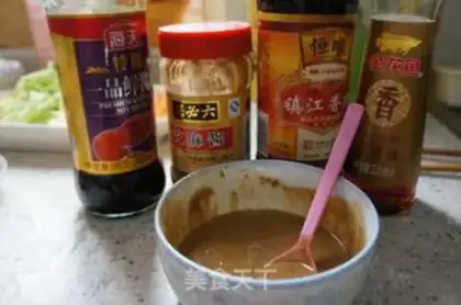 Make Cold noodles with beef and sesame sauce step 4