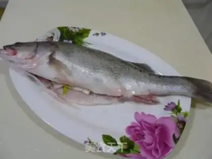 Make Steamed sea bass step 2