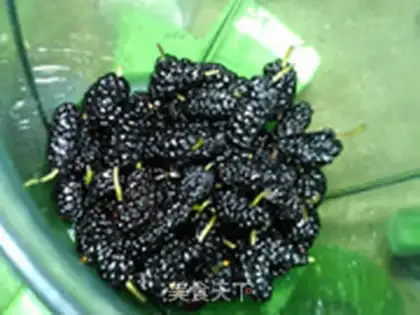 Make Frozen mulberry cheese step 8