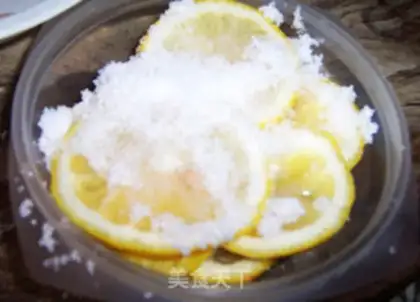 Make Lemon honey iced black tea step 0
