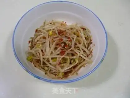 Make Korean salad soybean sprouts step 2