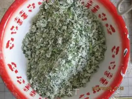 Make Steamed noodles with alfalfa step 5