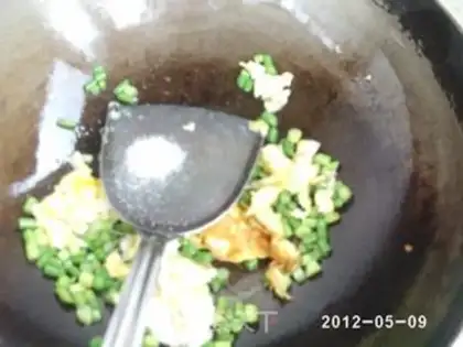 Make egg fried rice step 8