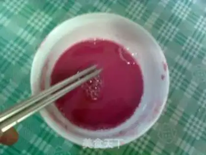 Make Mulberry rose steamed buns step 2