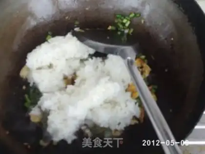 Make egg fried rice step 10