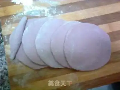 Make Mulberry rose steamed buns step 8