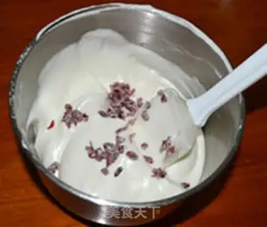 Make Cranberry Angel Cake step 4