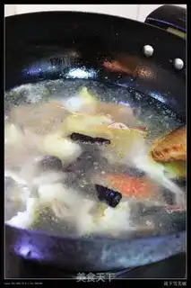 Make Flower crab and raw land soup step 3